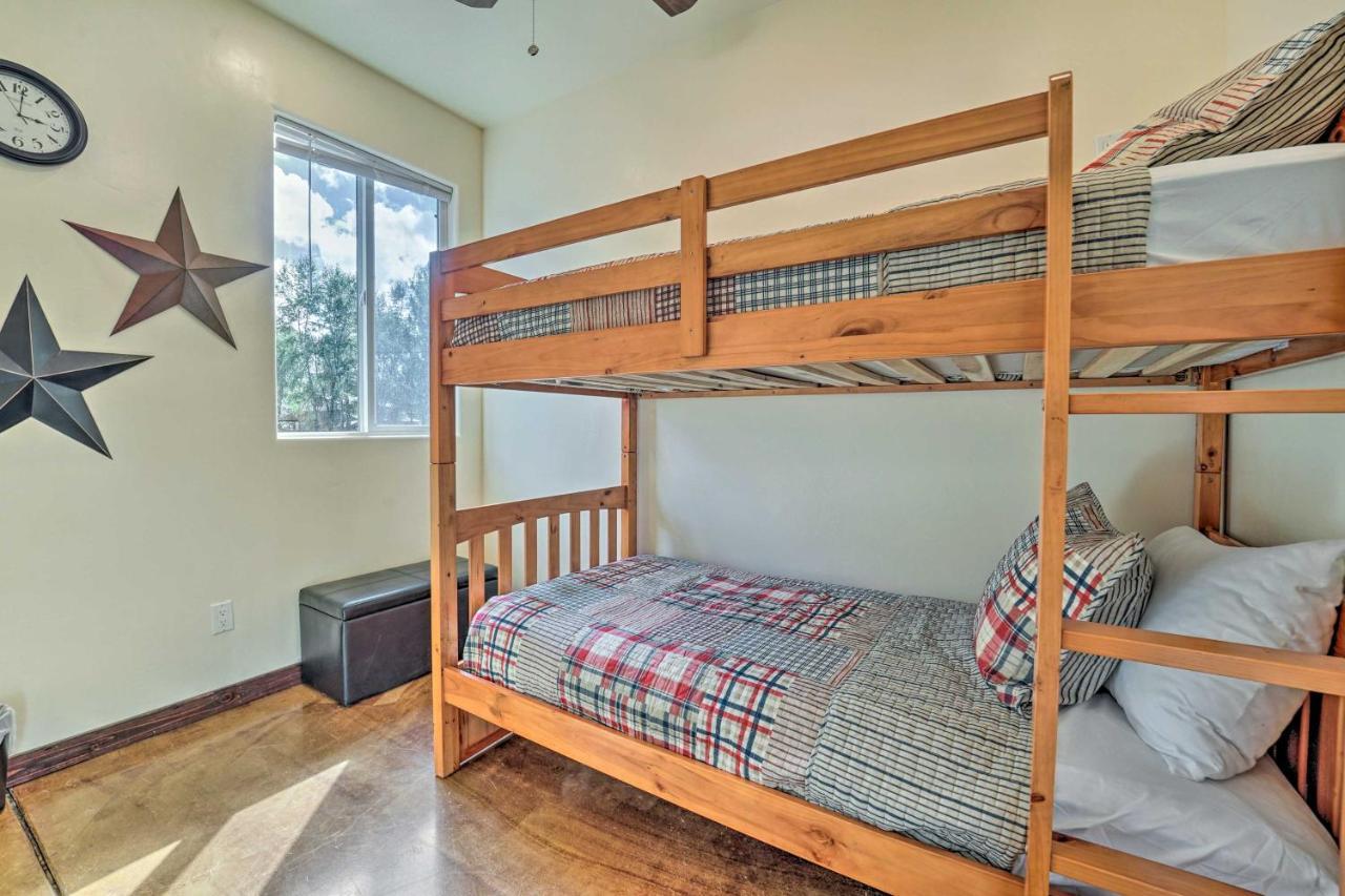 Serene Dolores Cabin With Patio And River Access! Екстериор снимка